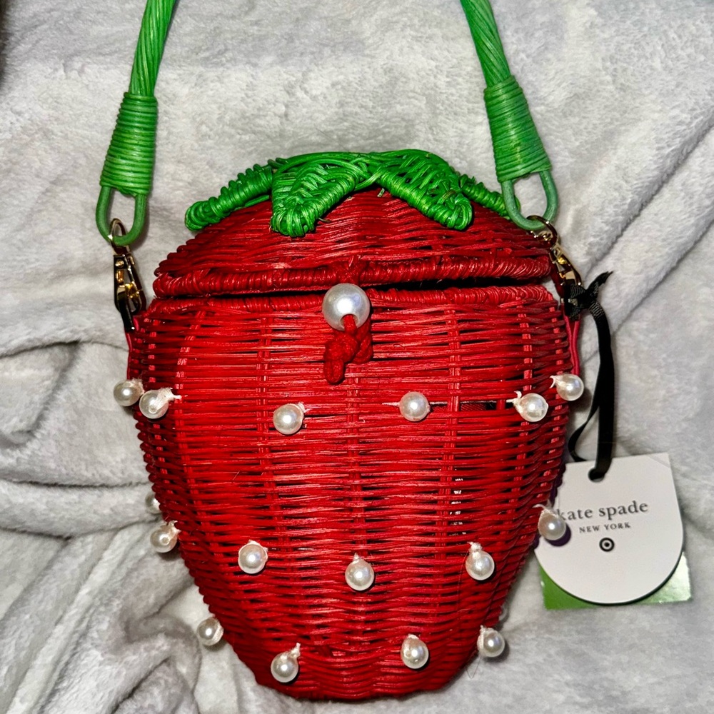 NWT Kate Spade x Target Pearl Strawberry Wicker Basket Bucket Bag Red Green